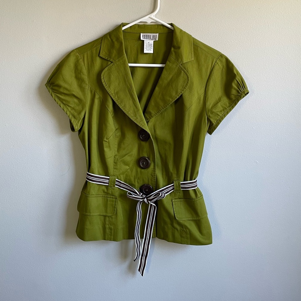 VINTAGE ROBBIE BEE OLIVE GREEN SHORT SLEEVE BLOUSE TOP BROWN BUTTONS TIES